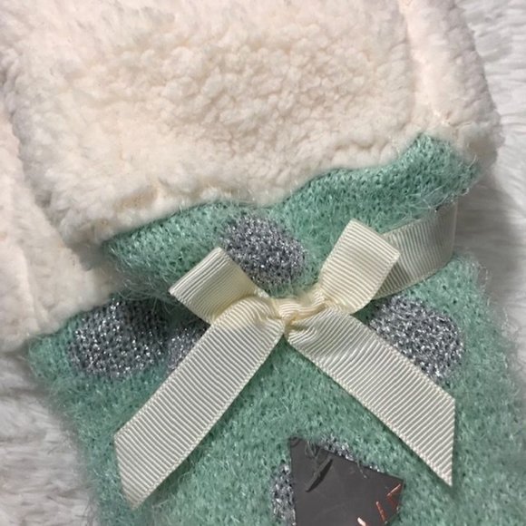 NWOT Faux Eyelash Angora Sherpa Sparkle Dot Mint Charcoal Kitty Cabin Socks - Picture 4 of 6